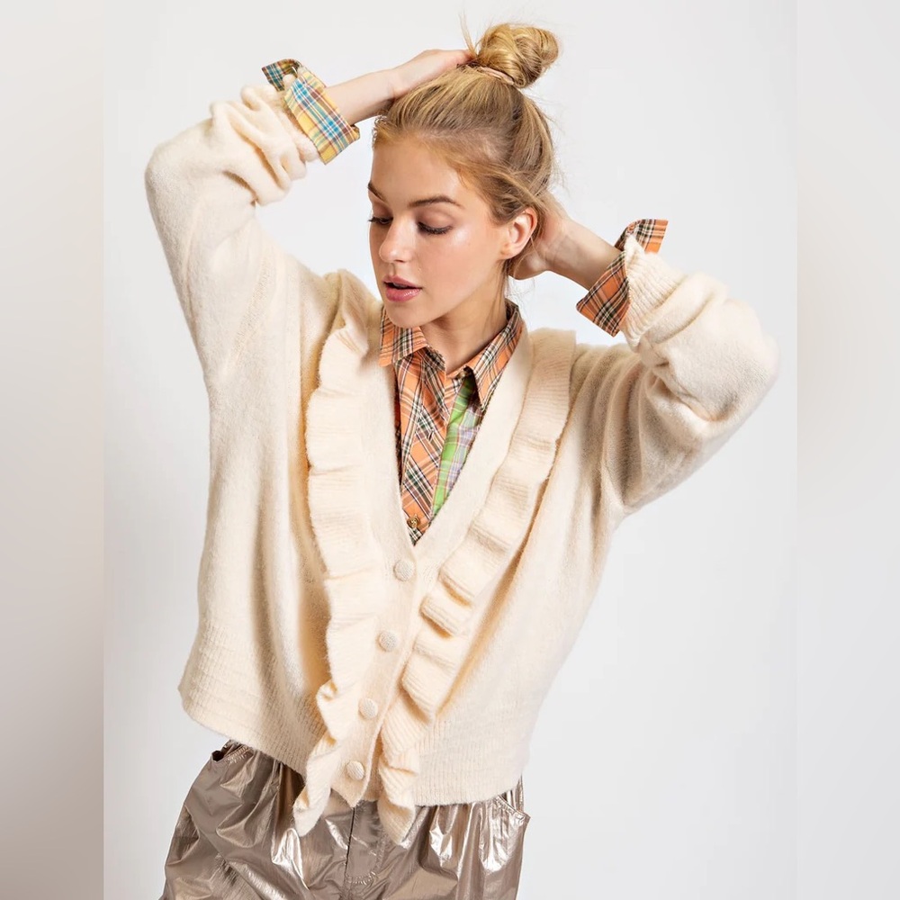 Easel Los Angeles Cardigan Sweater Sz L Pink Cream Ruffles Feminine NEW Wool Bl